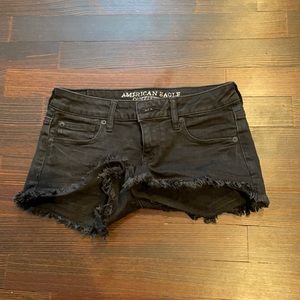 American eagle black jean shorts size 4